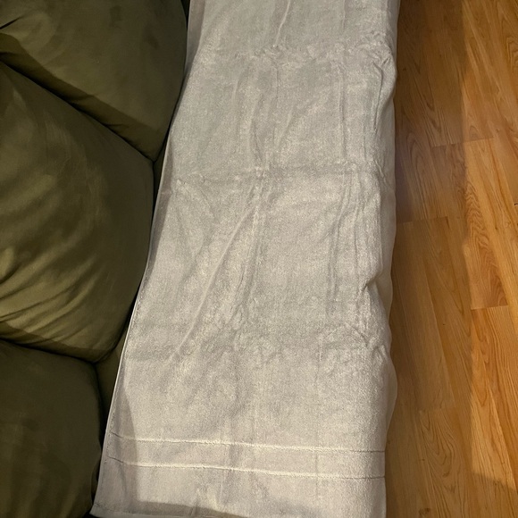 1 DAY SALE 2 Brook-linen Grey Super- Plush Towels Orig.$66 each - Picture 9 of 9